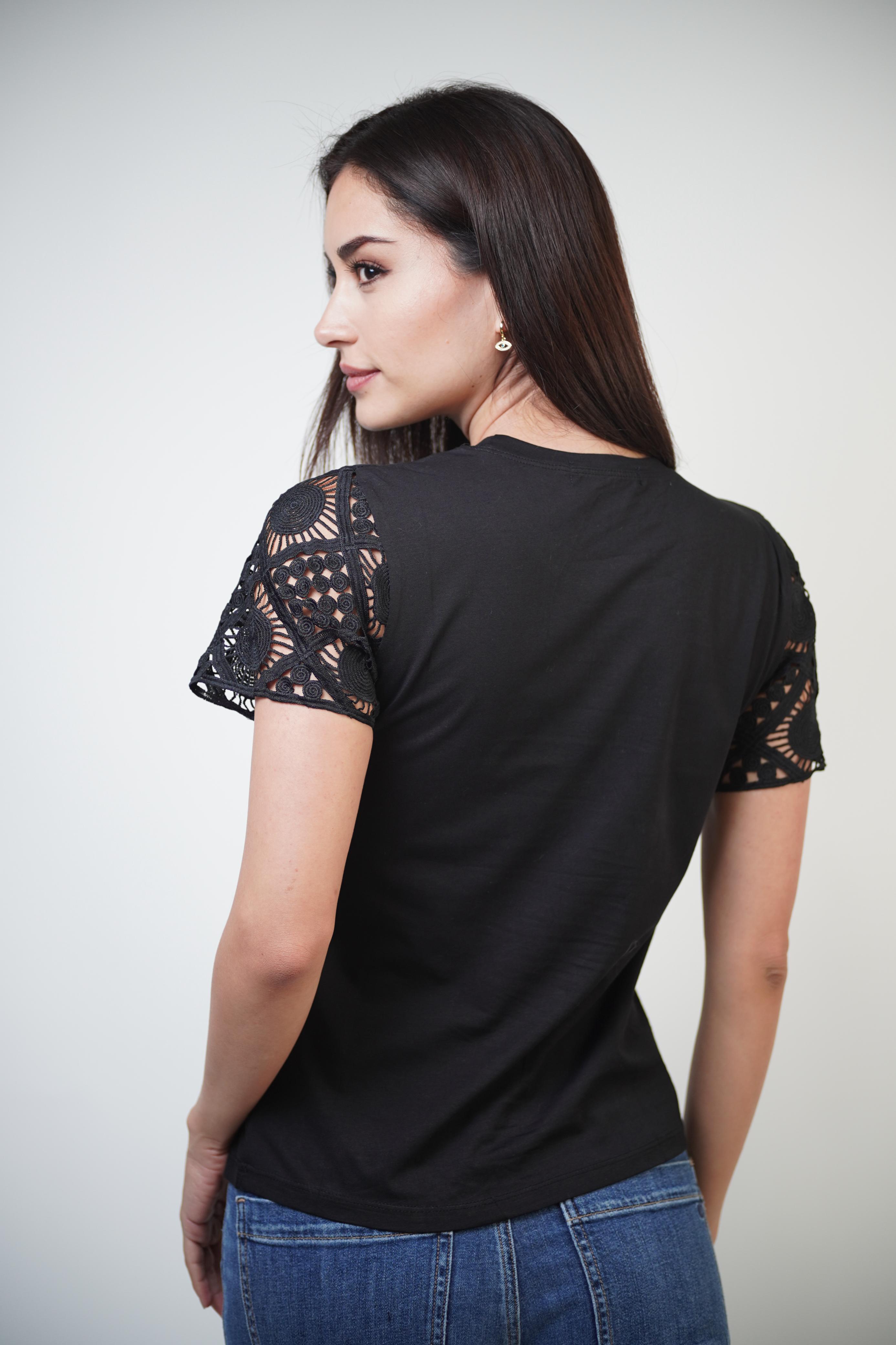 T-SHIRT ELVIRA