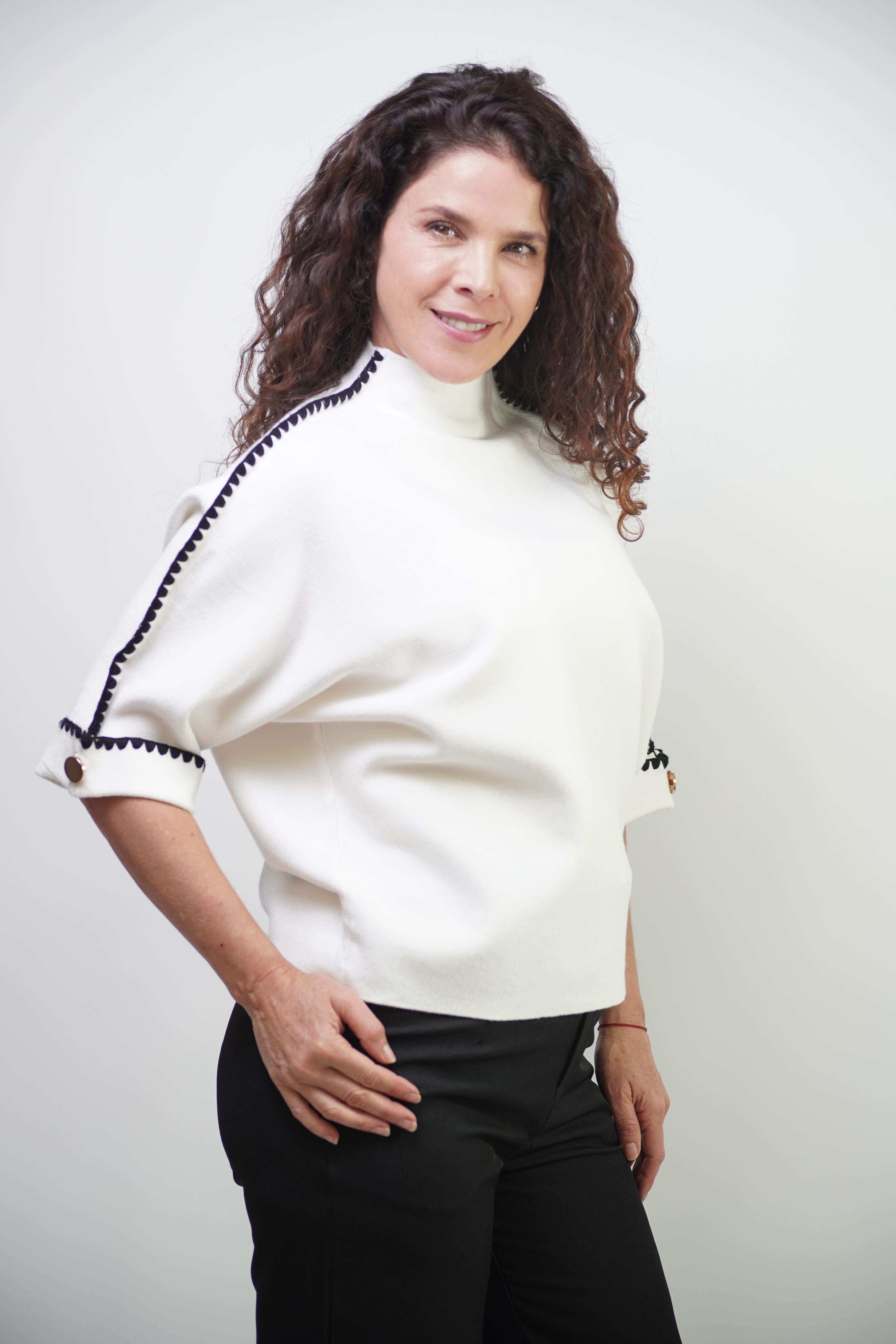 SWEATER YULIANA