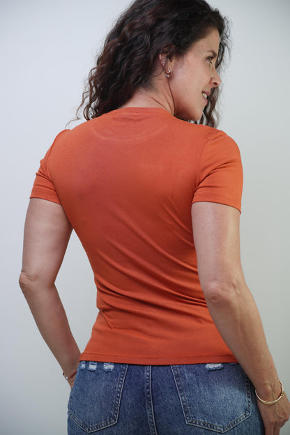 T-SHIRT REBECA