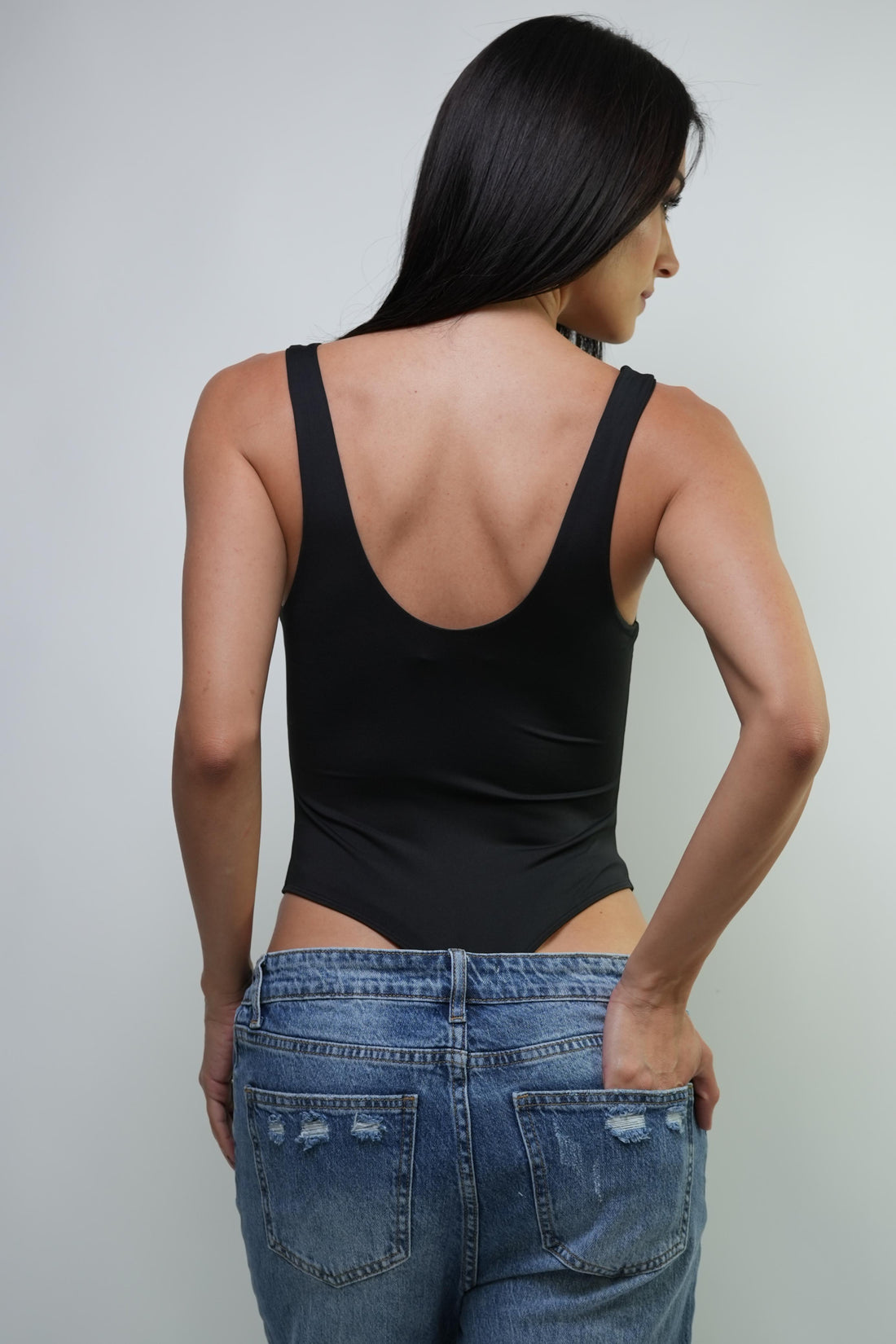 BODY URI